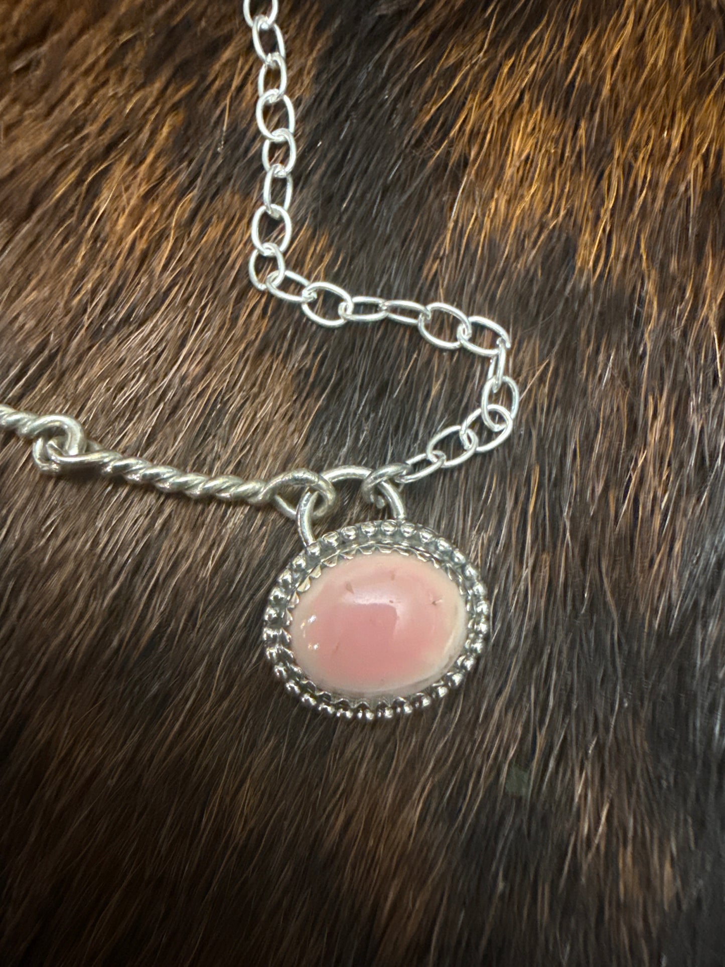 Sterling Silver Pink Conch Snaffle Bit Side Set Necklace