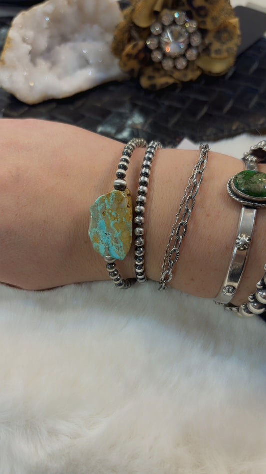 7.5” Sterling Silver HandStrung Kingman Single Flat StoneTurquoise Bead Stretch Bracelet