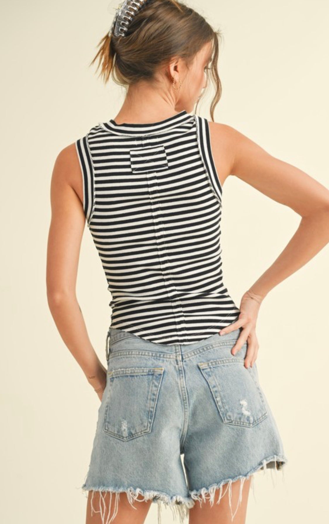 Striped Pattern Ribbed Sleeveless Top