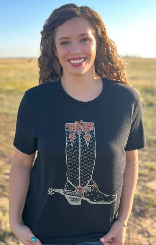 KNOCKIN' BOOTS TEE