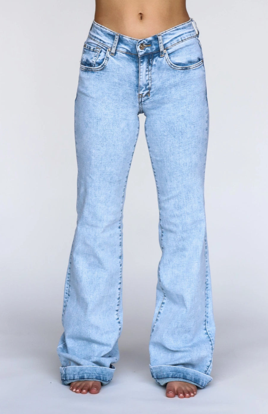 Ranch Dress’n Jeans Light Wash Signature Denim