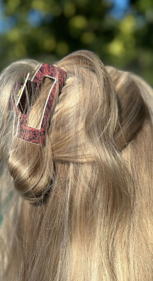 TOOLED BABE HAIR CLIP