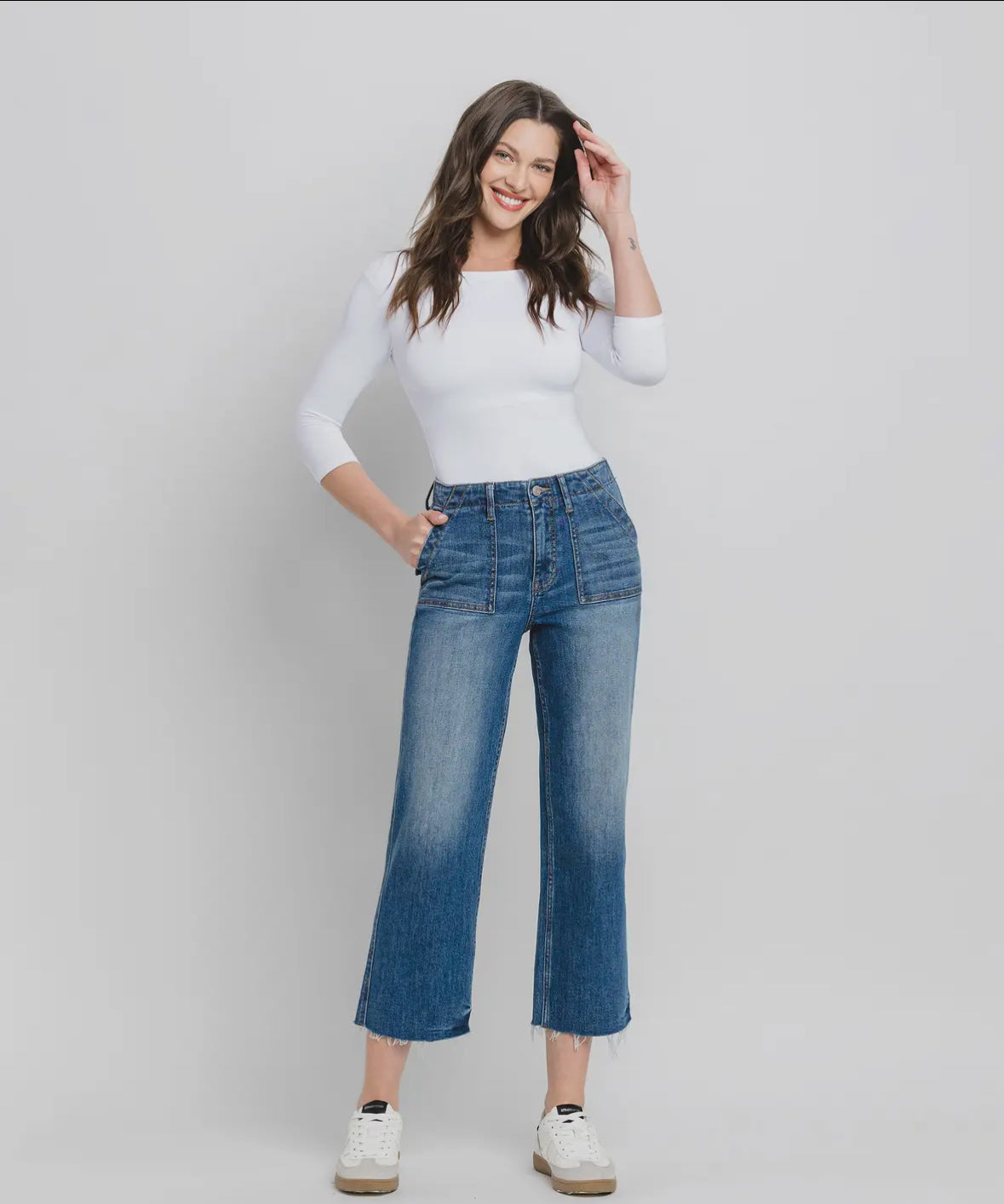 Lovervet- High Rise Crop Utility Pocket
Straight Jeans