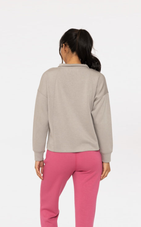 ELEVATED QUARTER ZIP UP PULLOVER