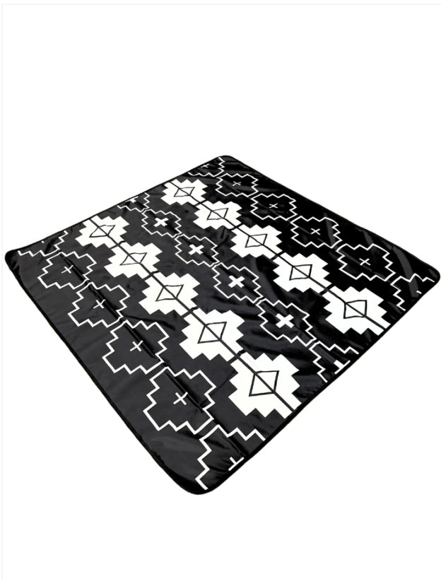 SPLAT MAT - BLACK - for High Chairs + Play Time Messes