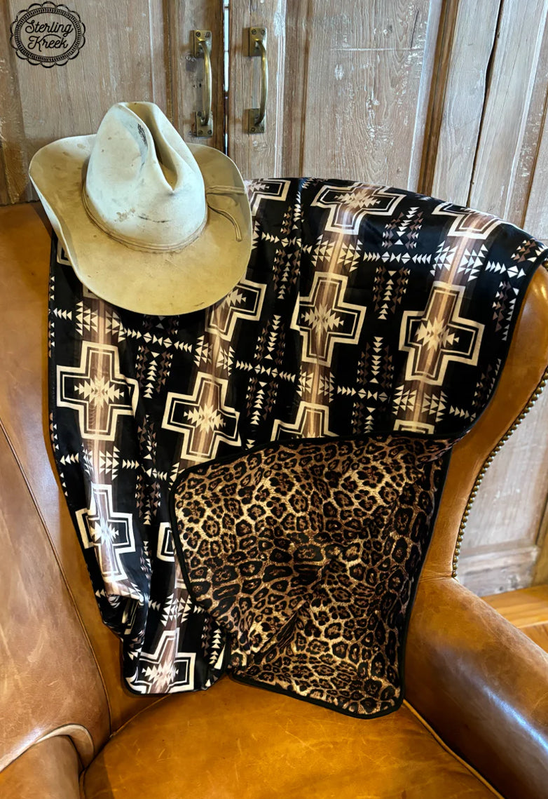 Leopard in Laredo blanket