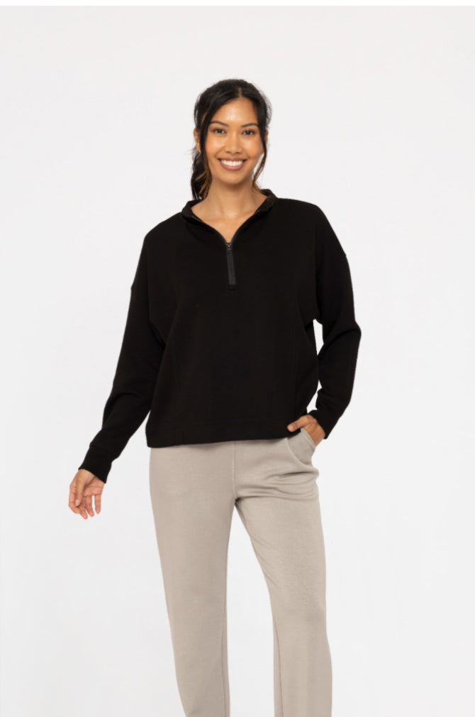 ELEVATED QUARTER ZIP UP PULLOVER