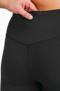 CURVY Essential Highwaist Leggings with Back Pocket