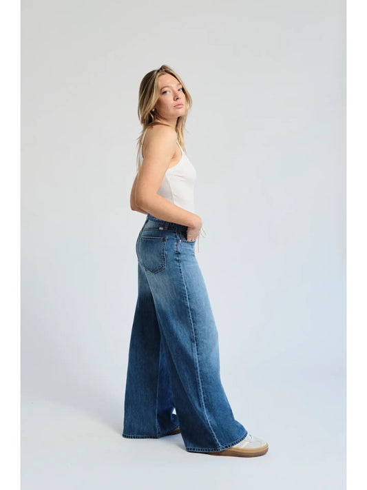 32” Baggy Wide Leg Jean W Drawstring in Yonkers