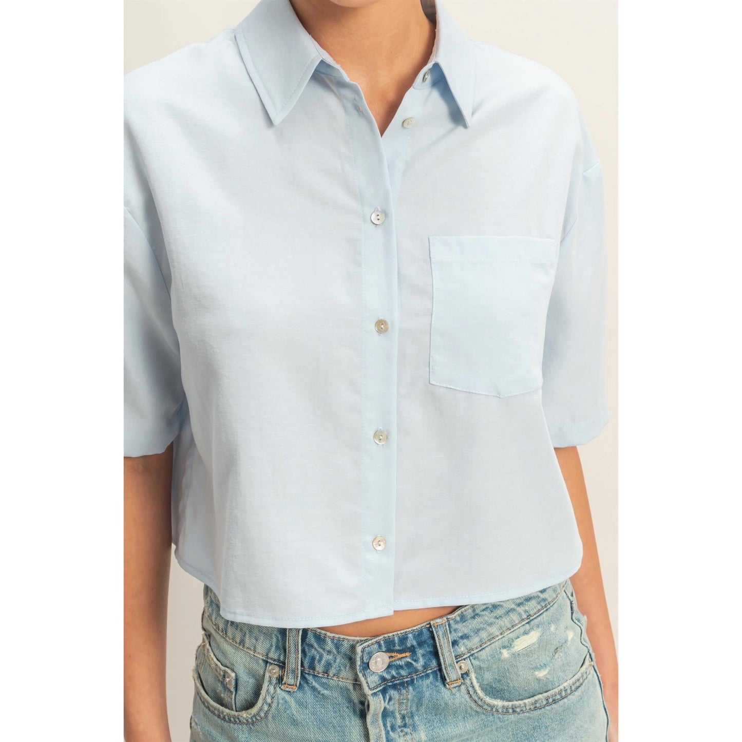 Linen Blend Cropped Button-Up Shirt with Pocket