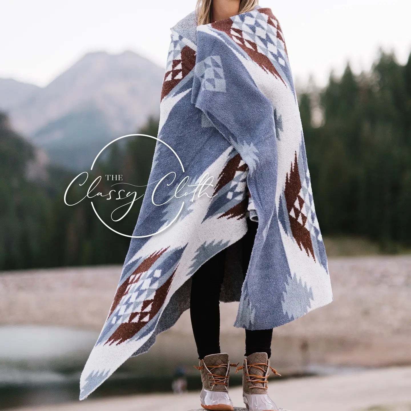 Luxe Blanket - Blue Southwest Rts