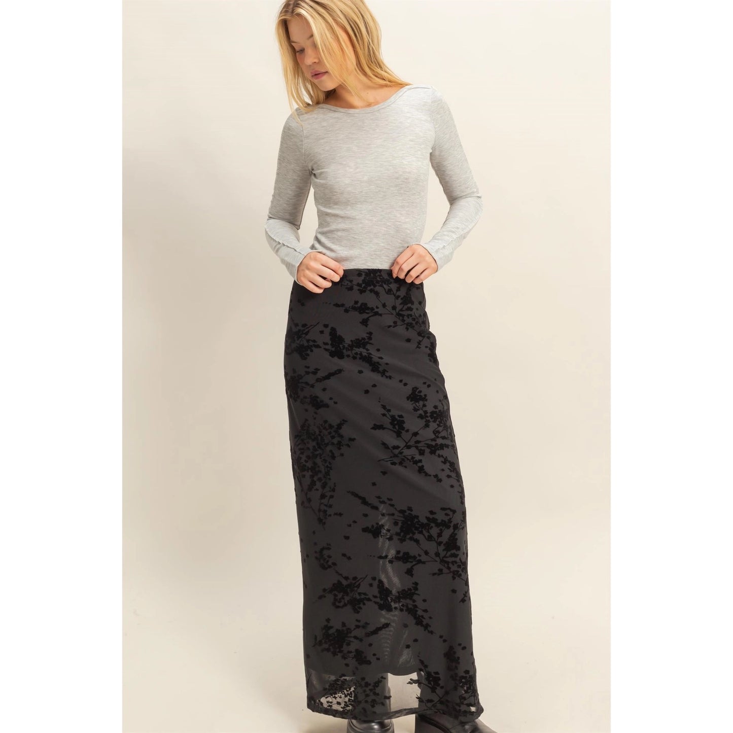 Floral Flocked Mesh Pencil Skirt