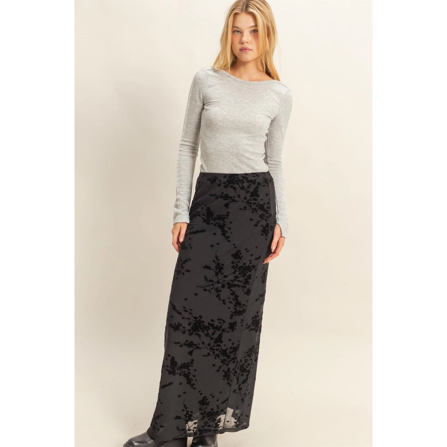 Floral Flocked Mesh Pencil Skirt
