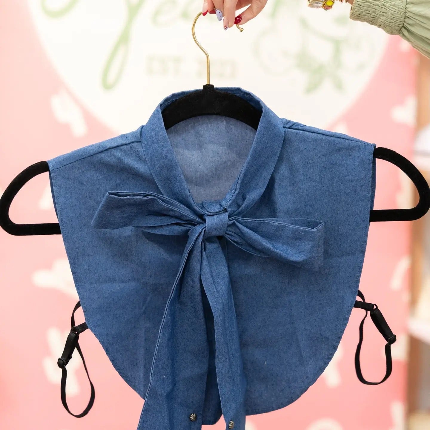 CORPORATE COLLAR