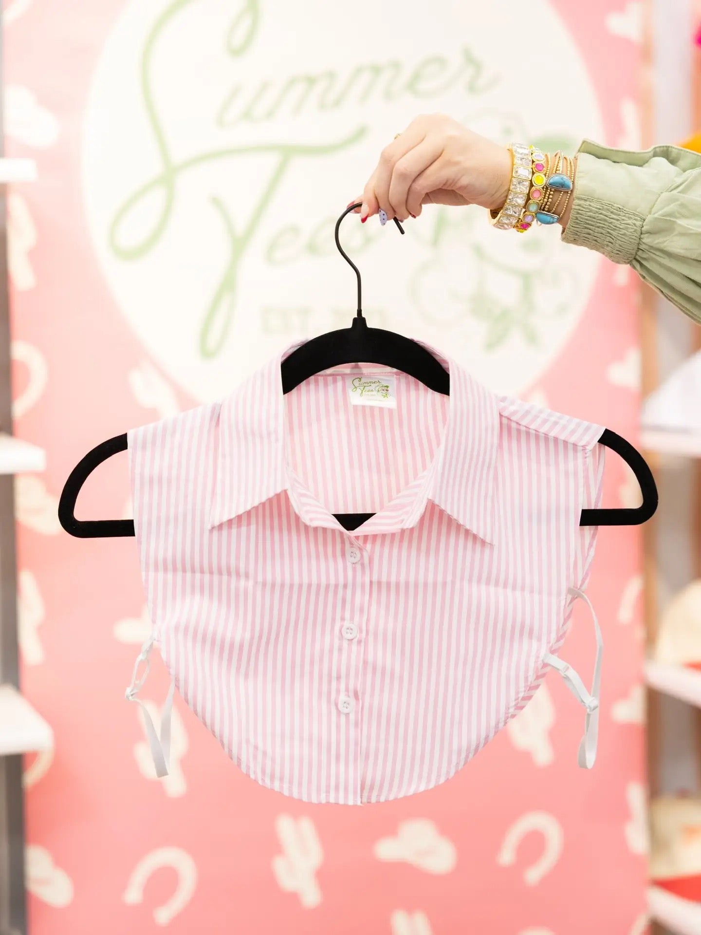 CORPORATE COLLAR