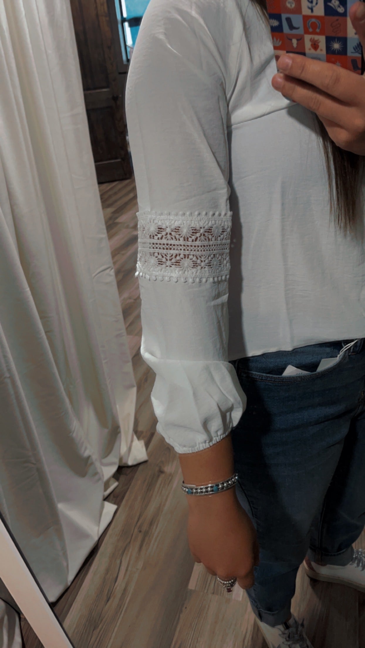 lace sleeve blouse