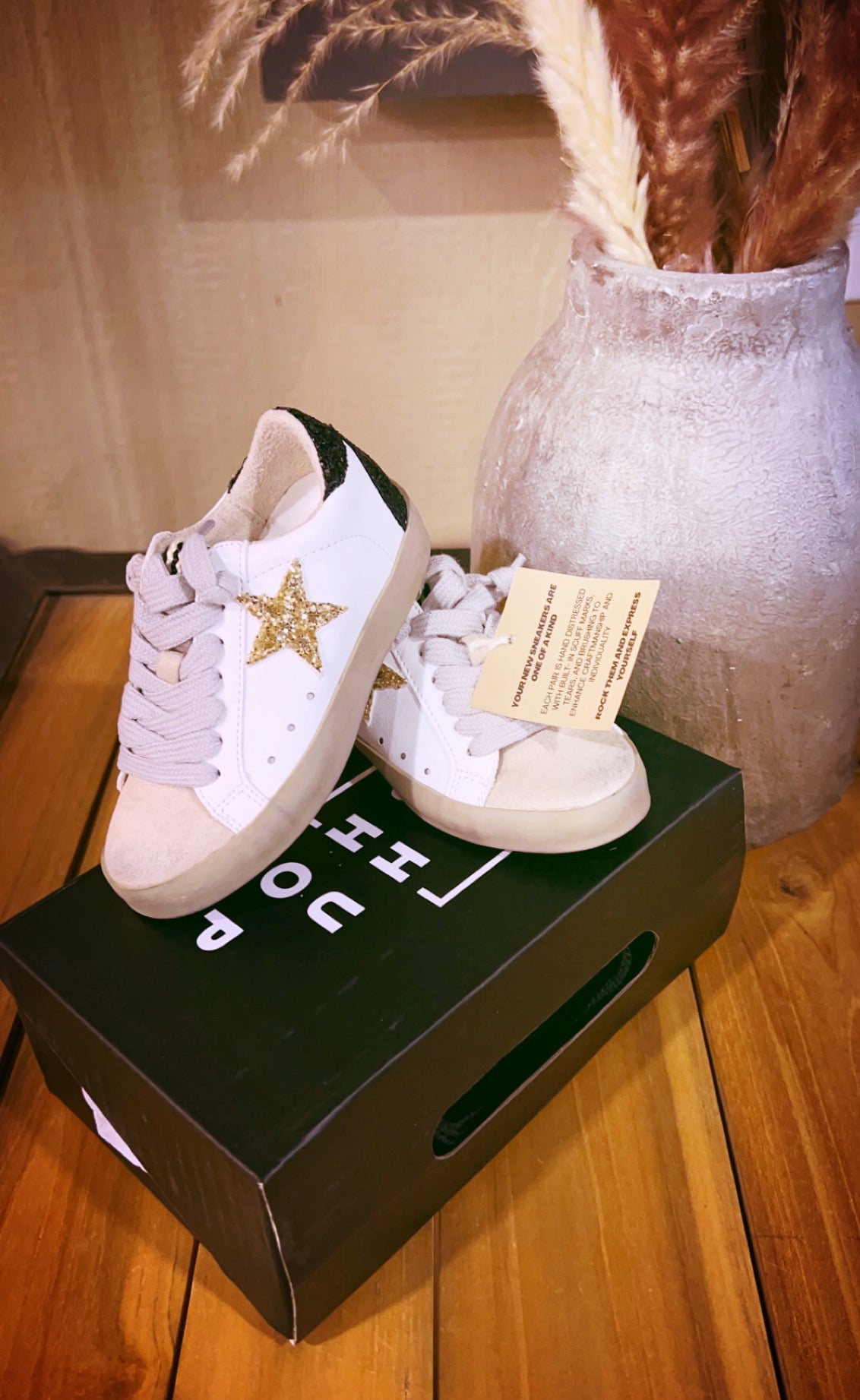 Madewell veja gold hot sale star sneakers