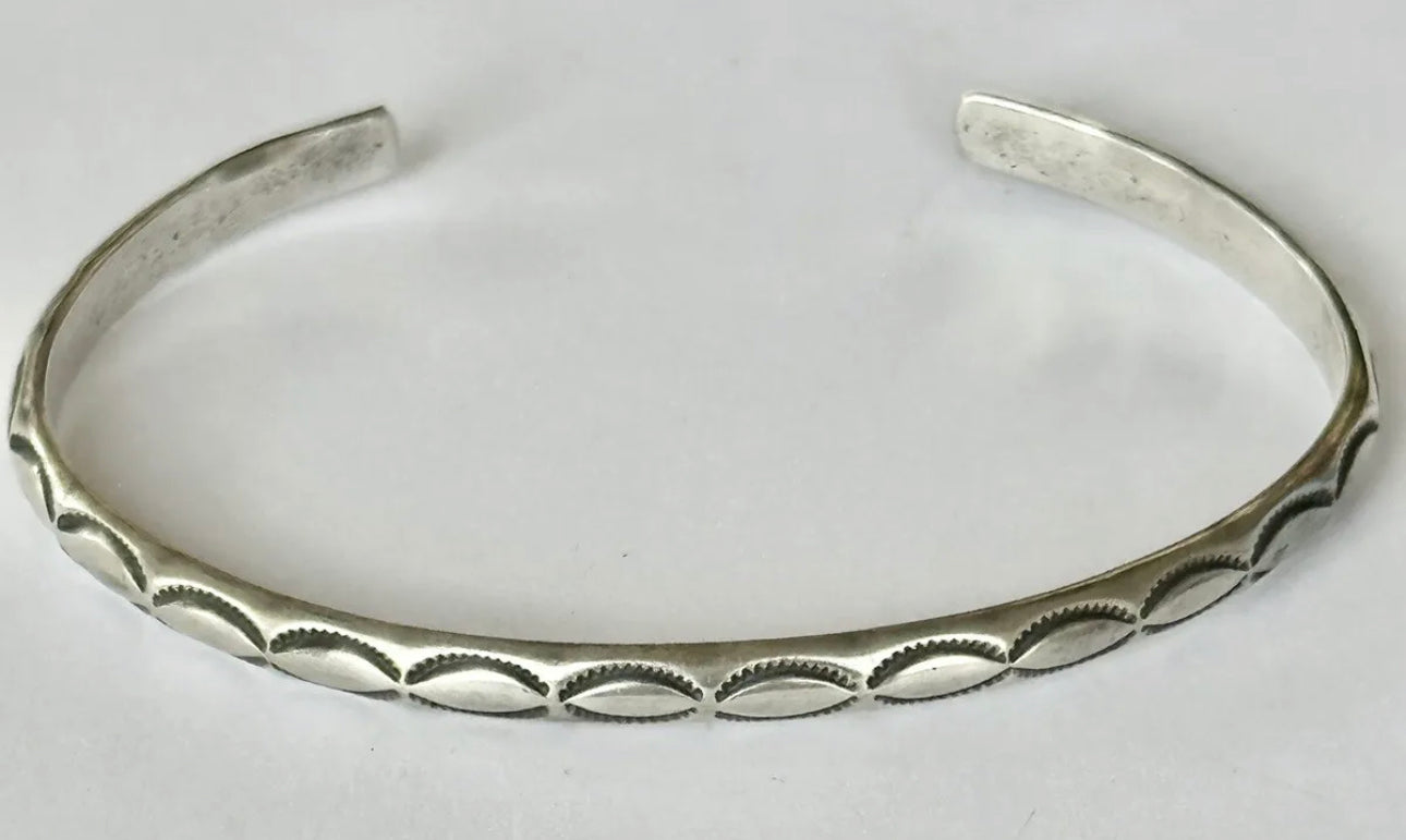 AUTHENTIC HANDMADE NAVAJO cuff BRACELET STERLING SILVER Native American