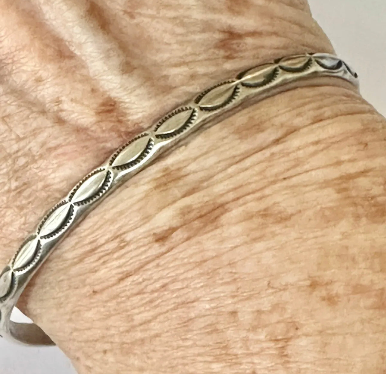 AUTHENTIC HANDMADE NAVAJO cuff BRACELET STERLING SILVER Native American