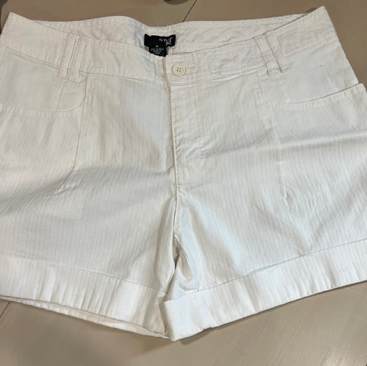 White cuff shorts